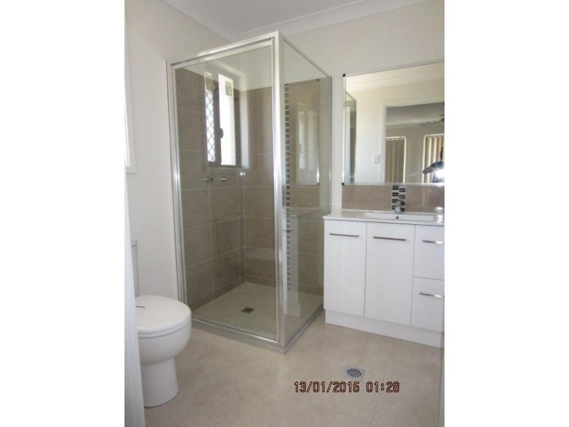 67 Sanctum Boulevard, Mount Low QLD 4818