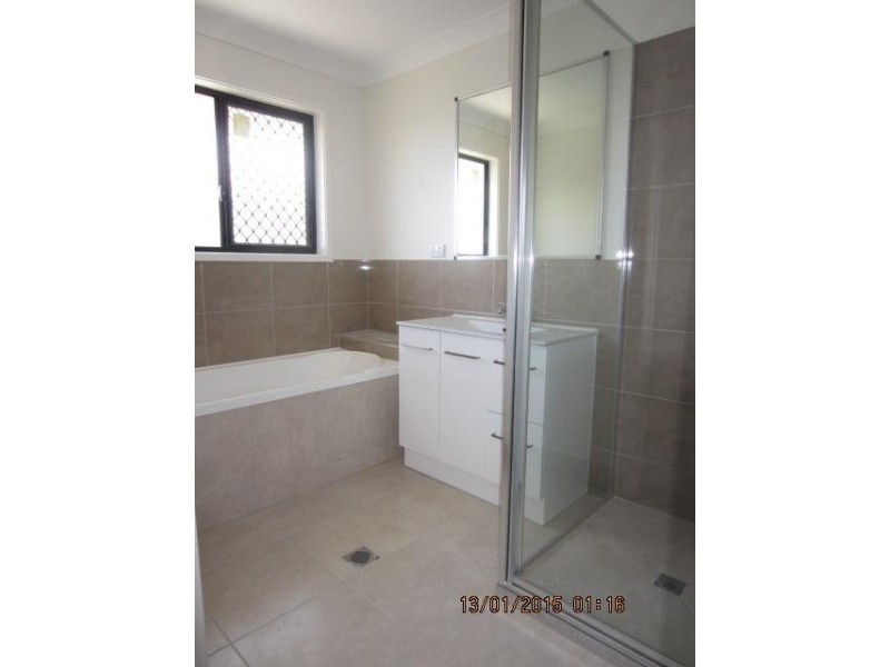 67 Sanctum Boulevard, Mount Low QLD 4818