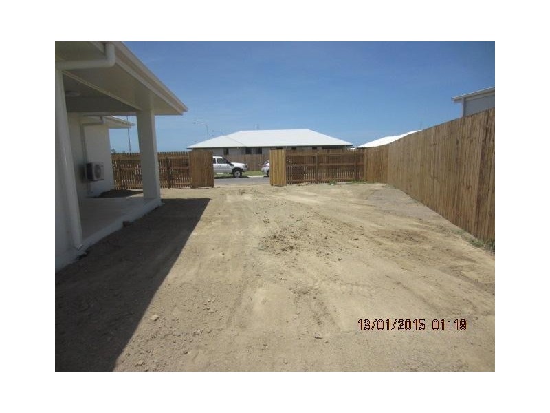 67 Sanctum Boulevard, Mount Low QLD 4818