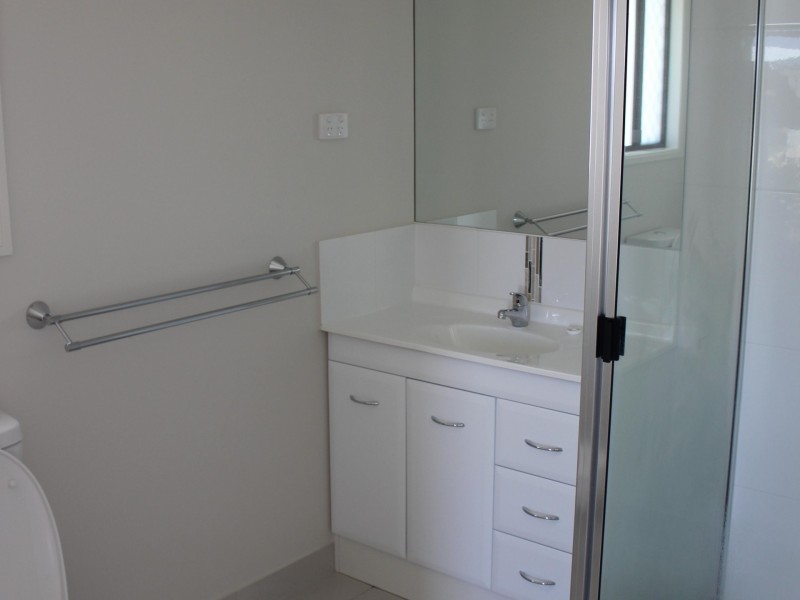 135 Daydream Circuit, Burdell QLD 4818