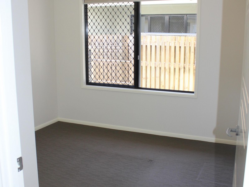 135 Daydream Circuit, Burdell QLD 4818