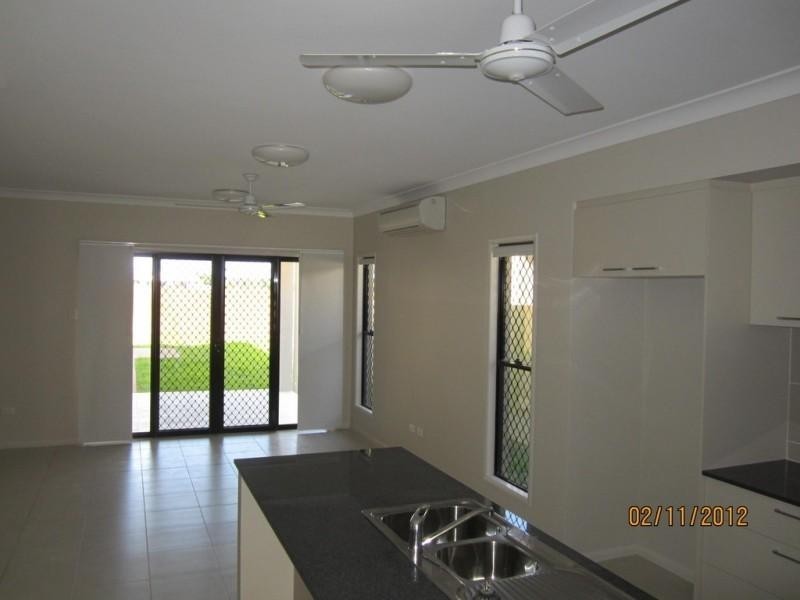 27 Brookfield Terrace, Idalia QLD 4811