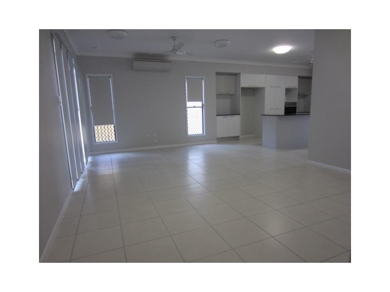 27 Brookfield Terrace, Idalia QLD 4811