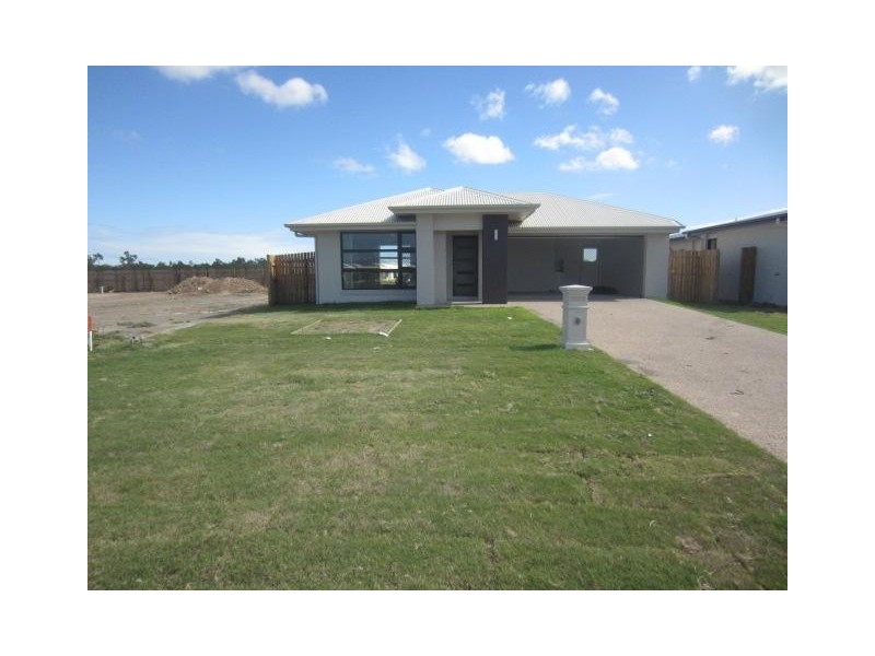 16 Waikiki Terrace, Mount Low QLD 4818