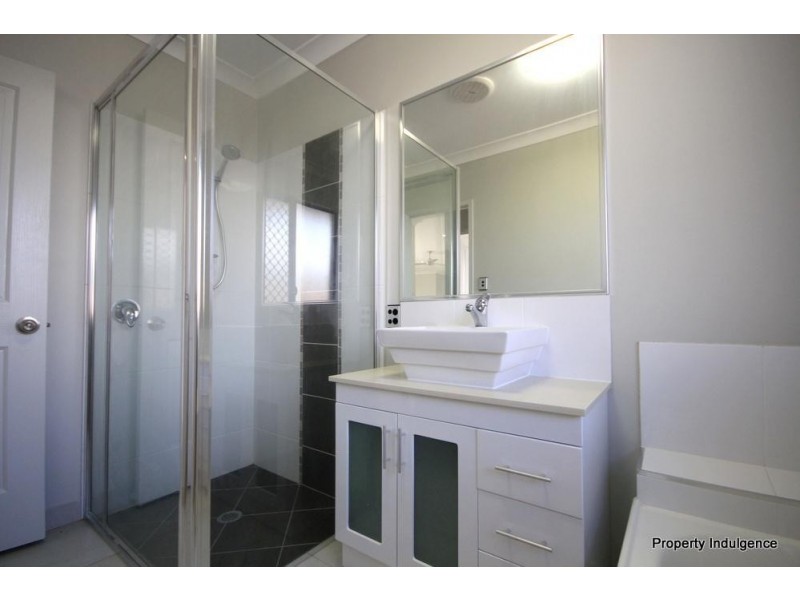 40 Trevalla Entrance, Burdell QLD 4818