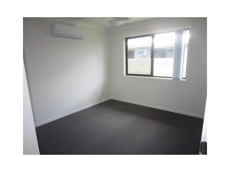 7 Esperance Drive, Mount Low QLD 4818