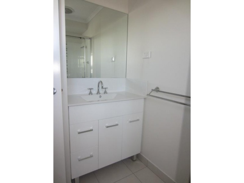 4 Beach Court, Balgal Beach QLD 4816