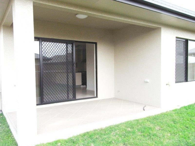 23 Dahlia Street, Burdell QLD 4818