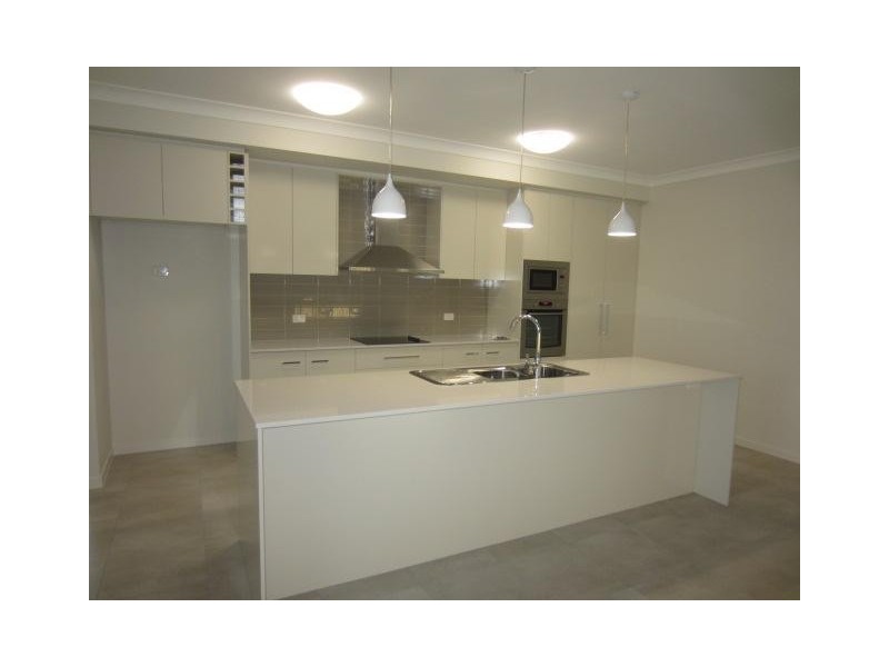 5 Chimene Lane, Burdell QLD 4818