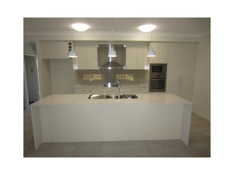 5 Chimene Lane, Burdell QLD 4818