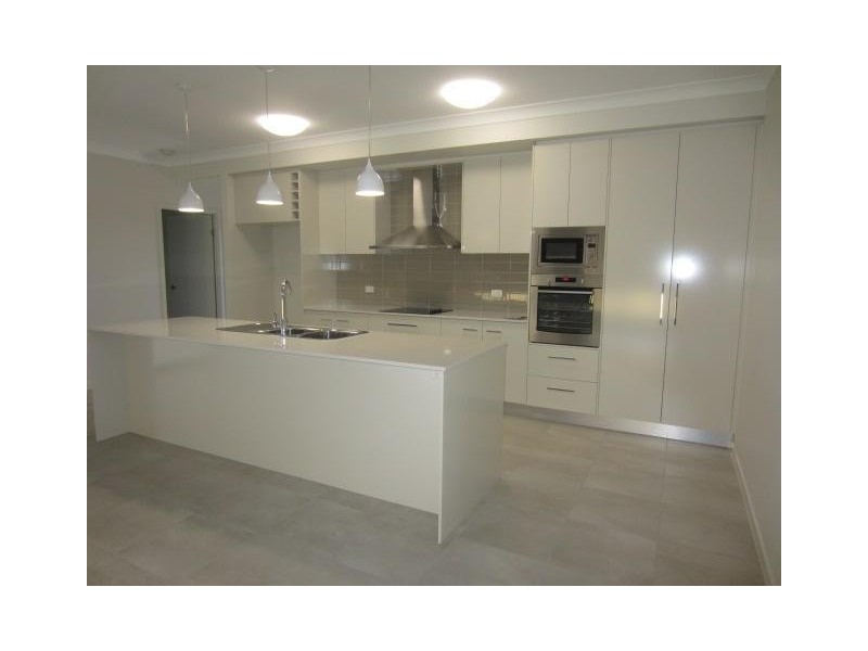 5 Chimene Lane, Burdell QLD 4818