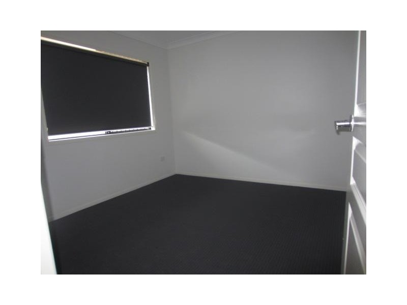 27 Iona Avenue, Burdell QLD 4818