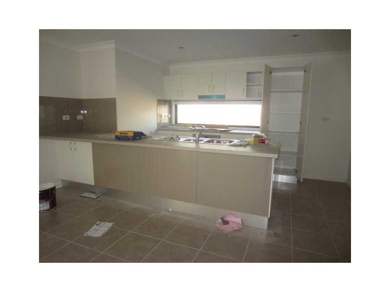 14 Waikiki Terrace, Mount Low QLD 4818