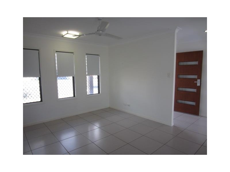 73 Lady Musgrave, Burdell QLD 4818