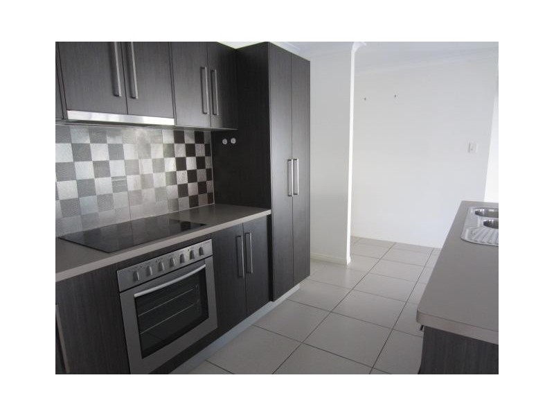 73 Lady Musgrave, Burdell QLD 4818