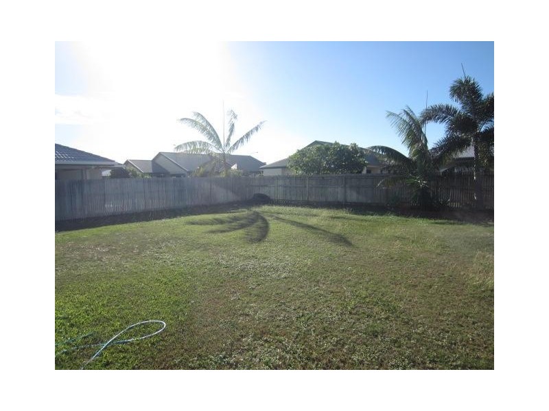 73 Lady Musgrave, Burdell QLD 4818