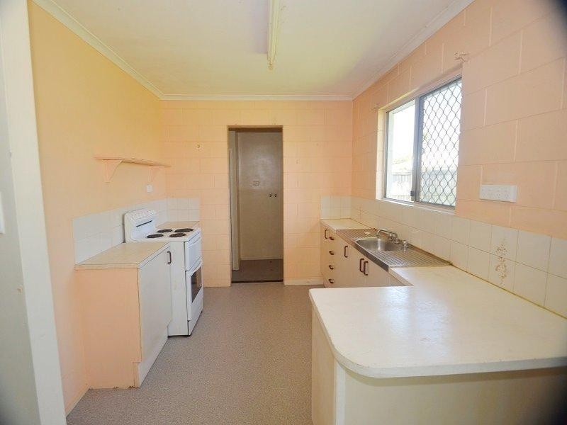 3 Pisa Court, Kelso QLD 4815