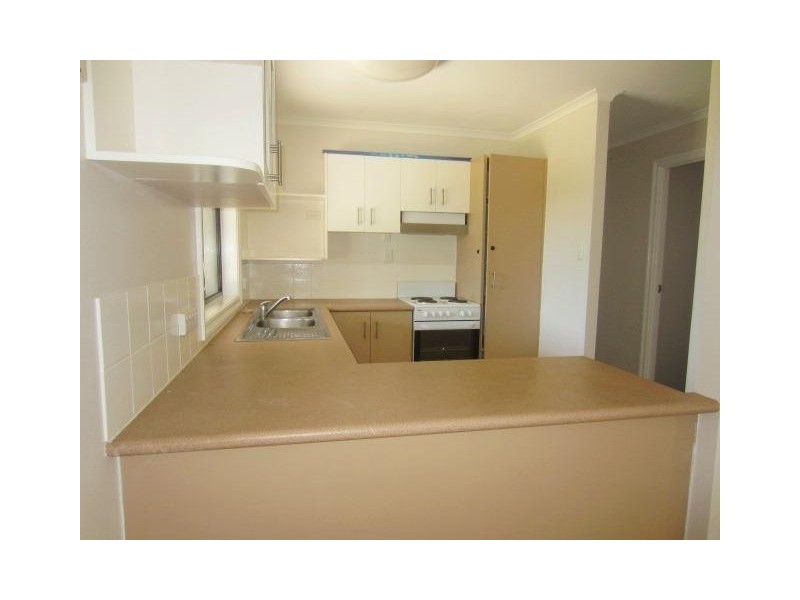 70 Whitsunday Drive, Kirwan QLD 4817