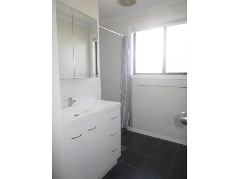 70 Whitsunday Drive, Kirwan QLD 4817