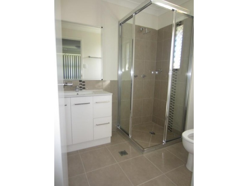 30 Waikiki Terrace, Mount Low QLD 4818