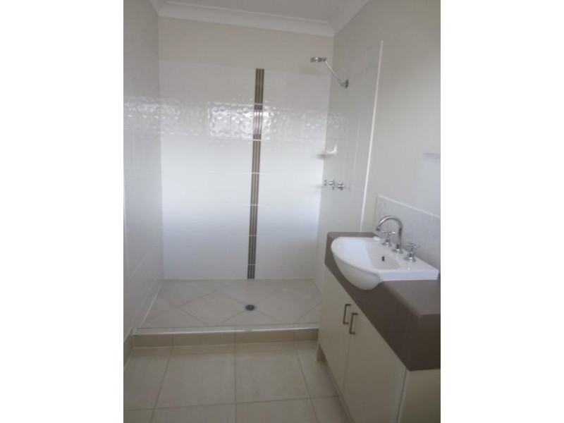 5 Lanikai Place, Mount Low QLD 4818