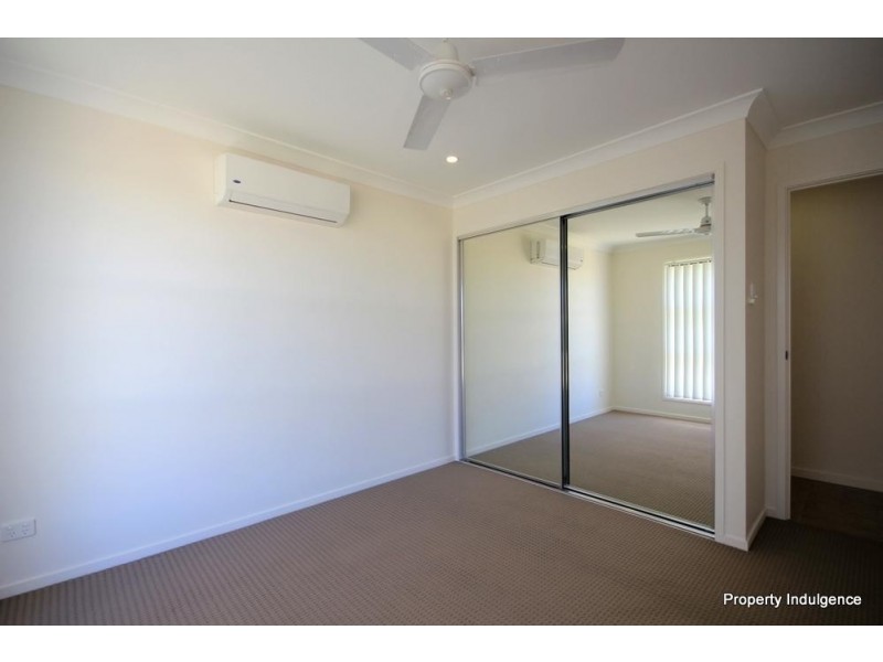 42 Epping Way, Mount Low QLD 4818