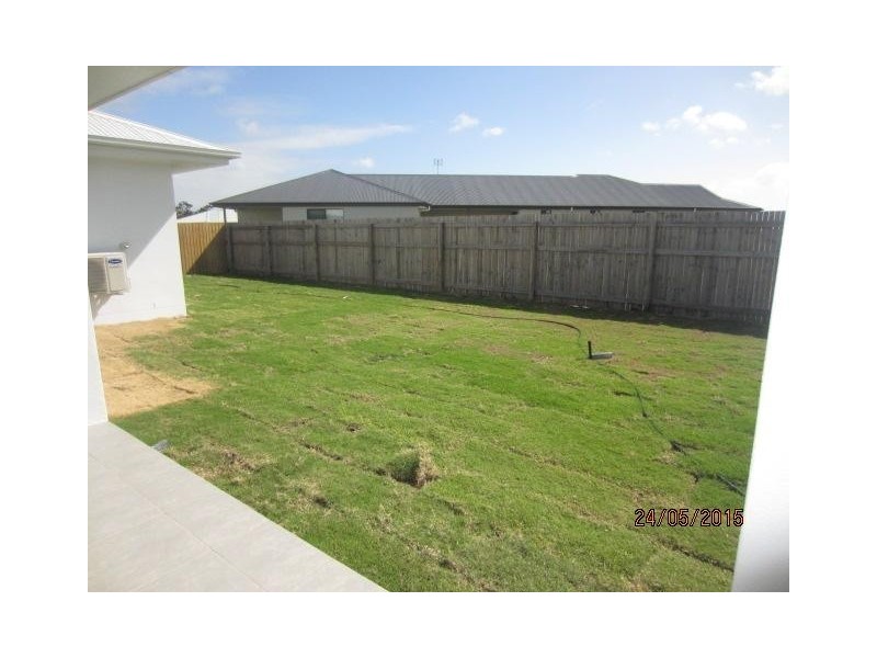 64 Epping Way, Mount Low QLD 4818