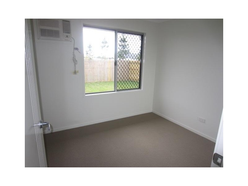 2 Yass Crescent, Kelso QLD 4815