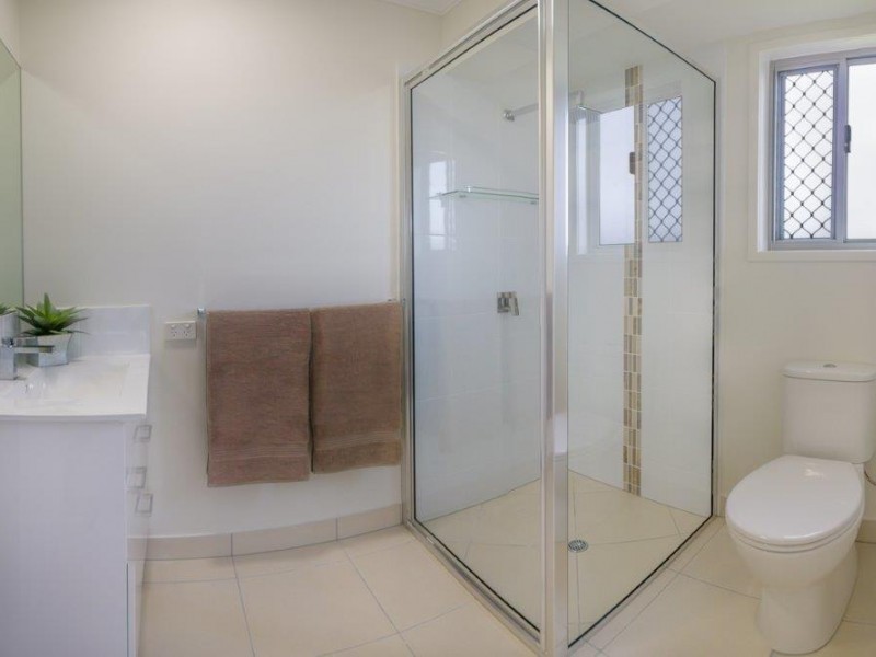 2 Yass Crescent, Kelso QLD 4815