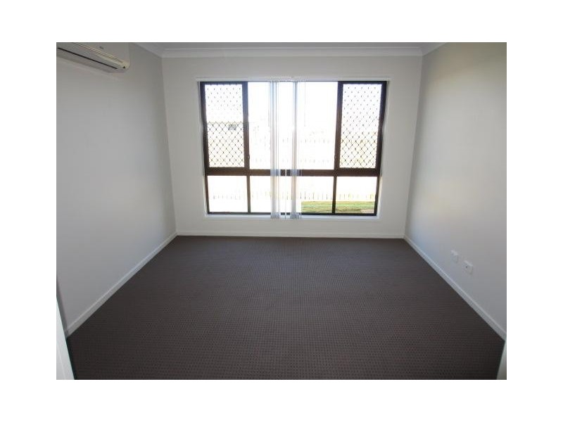 48 Epping Way, Mount Low QLD 4818