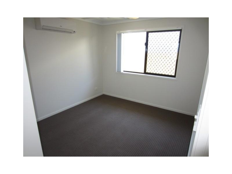 48 Epping Way, Mount Low QLD 4818