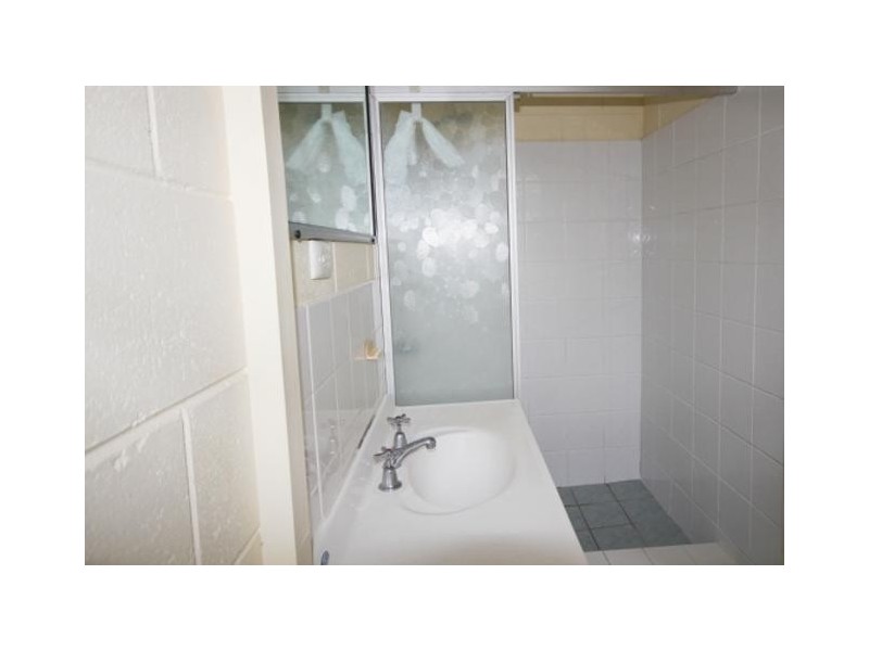 9/19 Ryan Street, North Ward QLD 4810