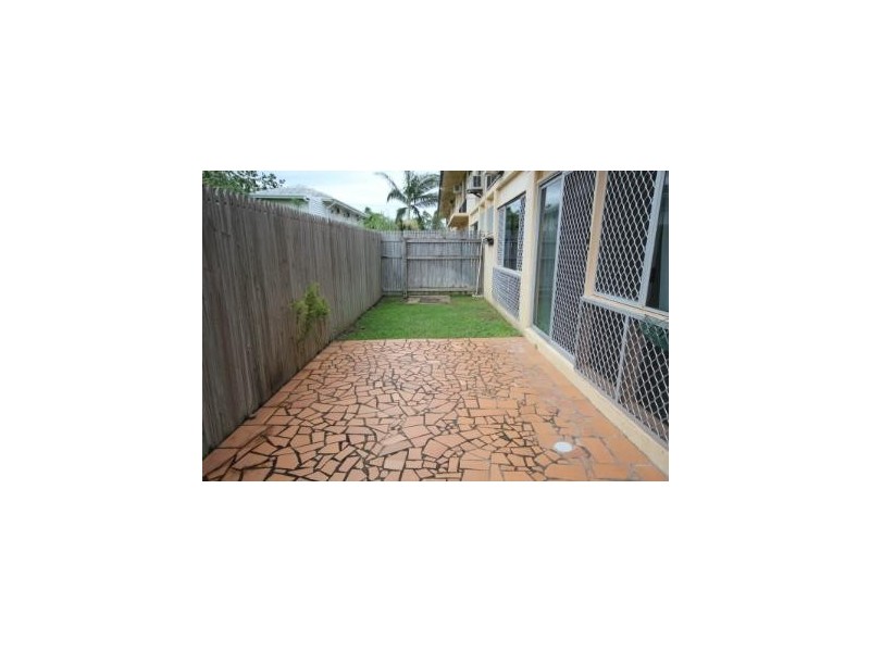 9/19 Ryan Street, North Ward QLD 4810