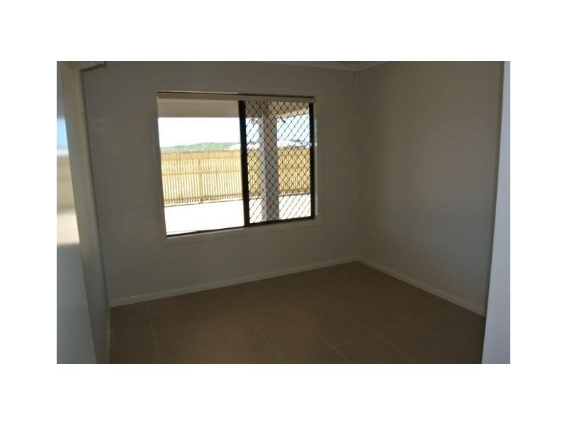 71 Sanctum Boulevard, Mount Low QLD 4818