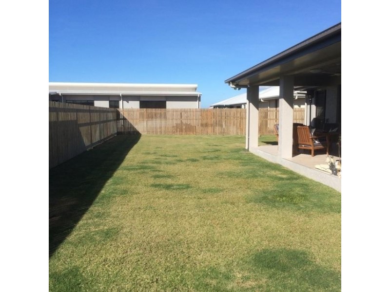 71 Sanctum Boulevard, Mount Low QLD 4818