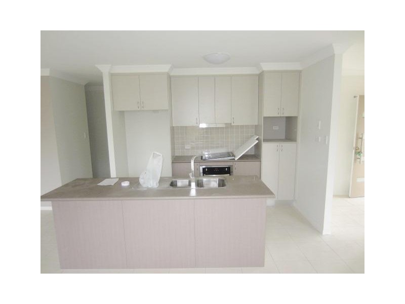 34 Yarra Crescent, Kelso QLD 4815