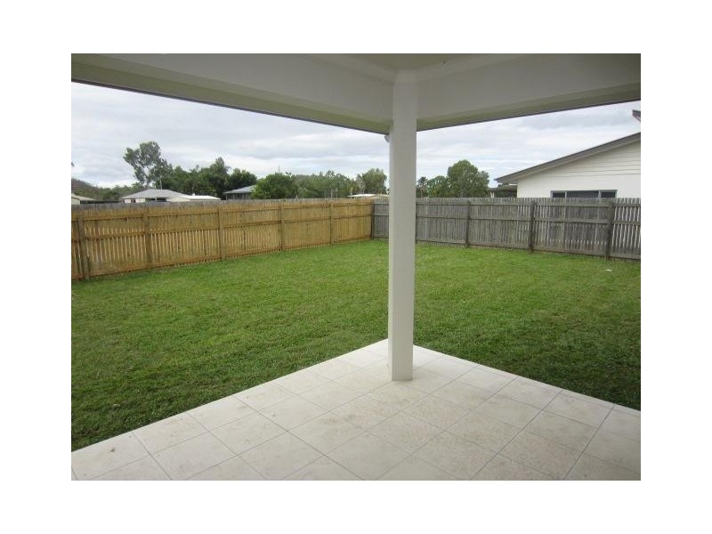 34 Yarra Crescent, Kelso QLD 4815