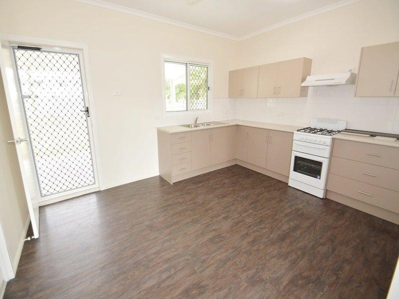 16 Phillips Street, Bluewater QLD 4818