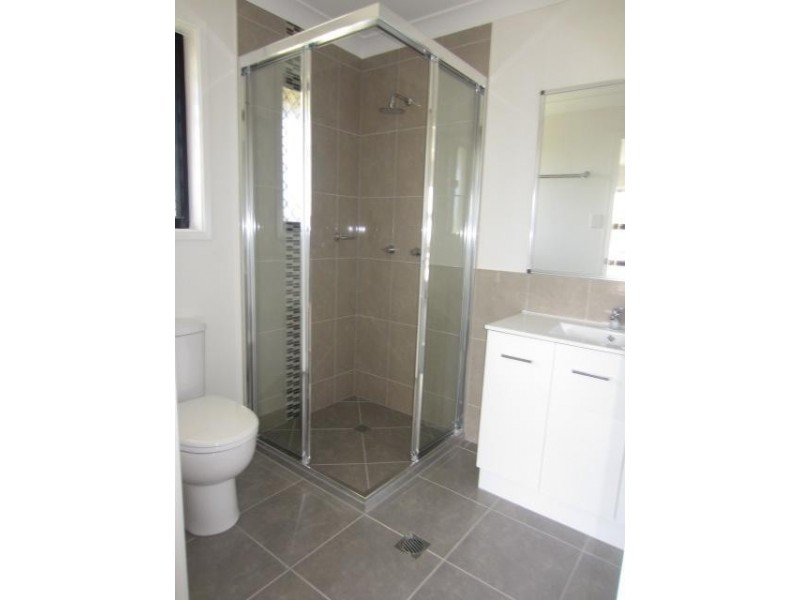 73 Sanctum Boulevard, Mount Low QLD 4818