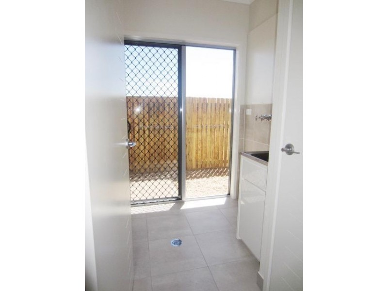 14 Marnie Street, Burdell QLD 4818