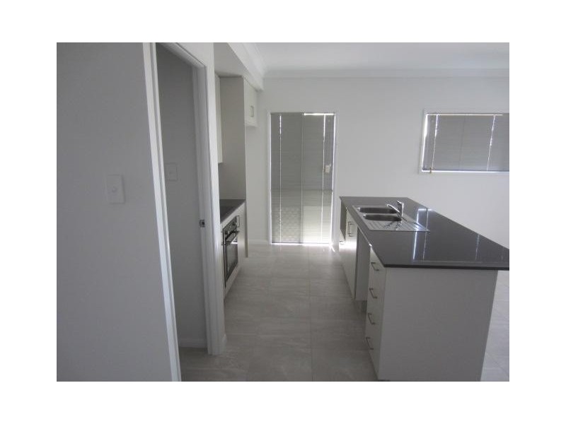 34 The Grange, Shaw QLD 4818