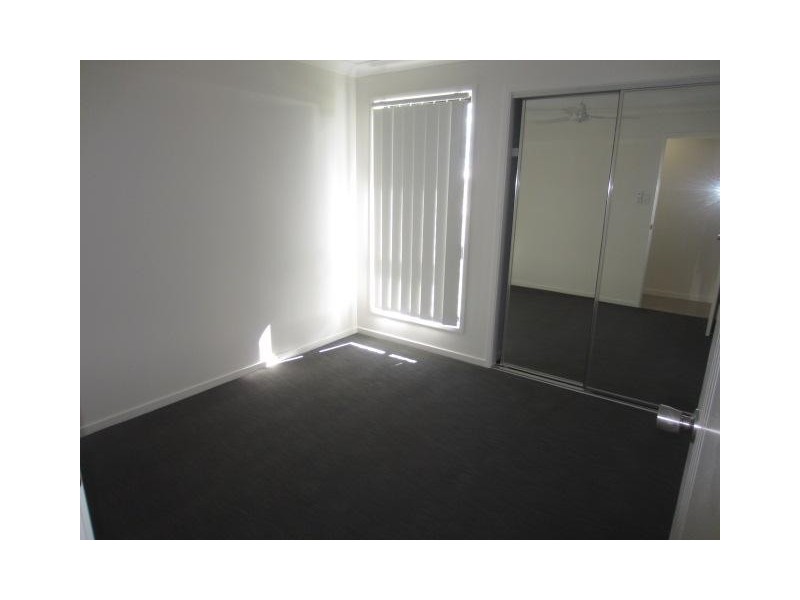 1/54 Margaret Ellen Drive, Kelso QLD 4815