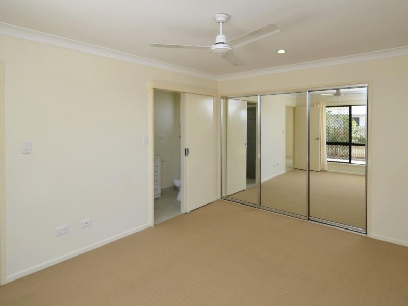 31 Tipperary Street, Burdell QLD 4818