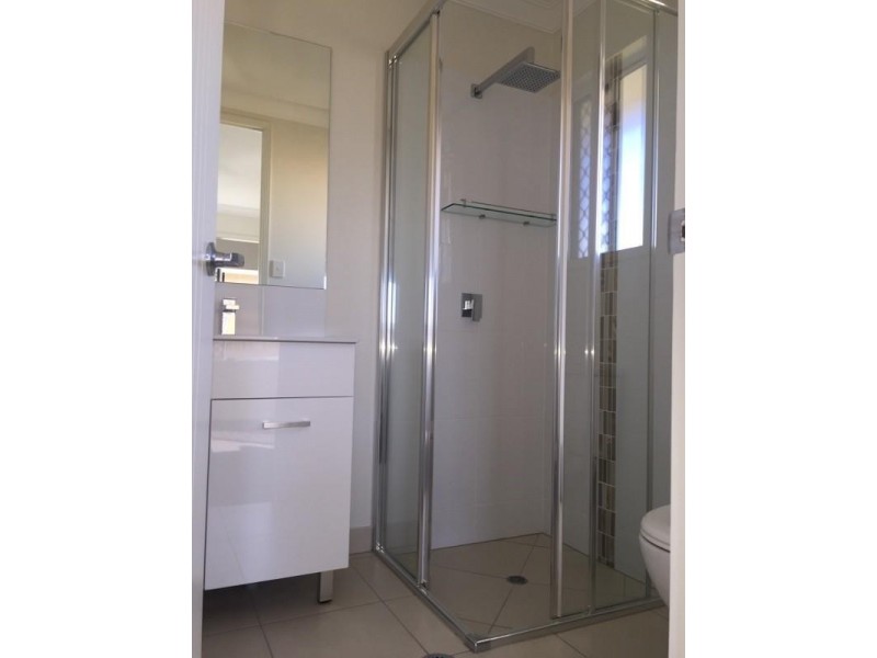 142 River Parks Boulevard, Kelso QLD 4815