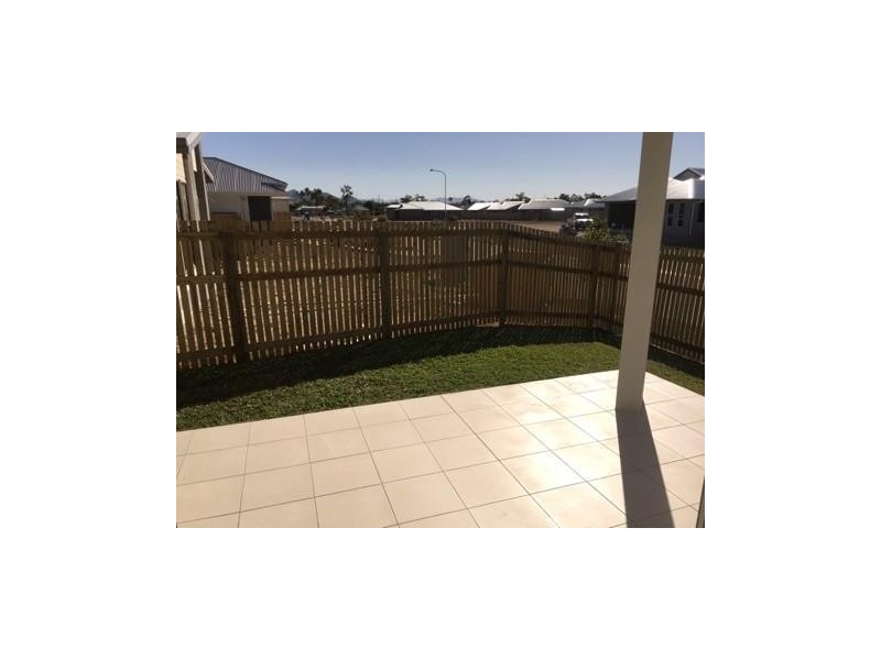 142 River Parks Boulevard, Kelso QLD 4815