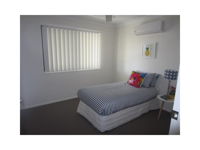 52 Epping Way, Mount Low QLD 4818