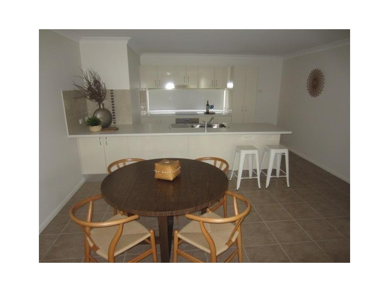 52 Epping Way, Mount Low QLD 4818