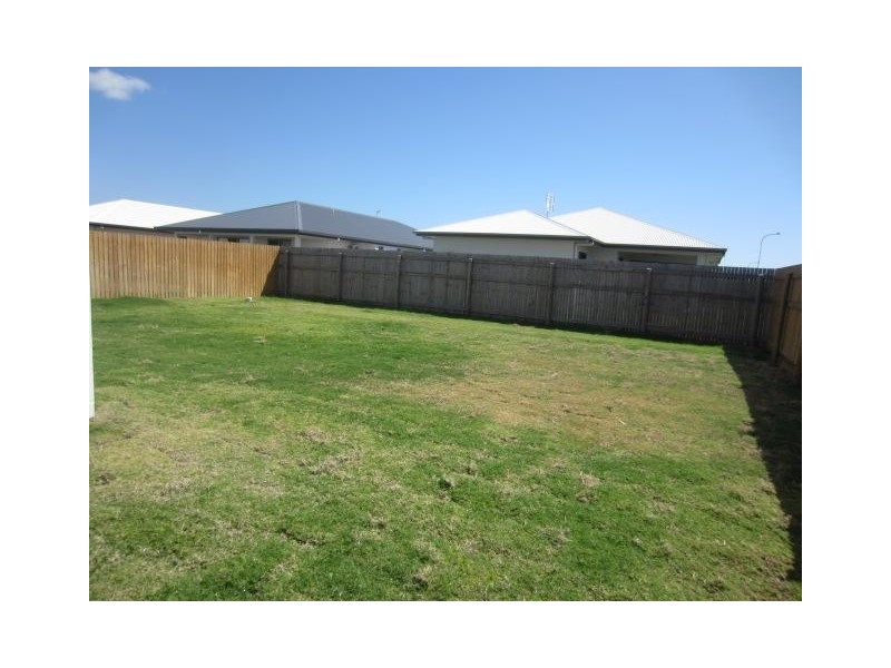 52 Epping Way, Mount Low QLD 4818