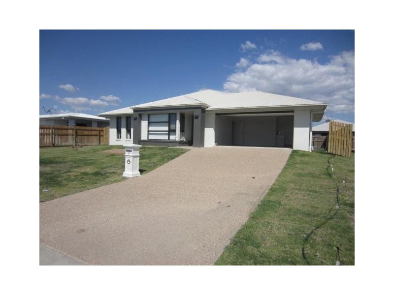 37 Epping Way, Mount Low QLD 4818
