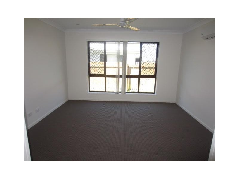 37 Epping Way, Mount Low QLD 4818